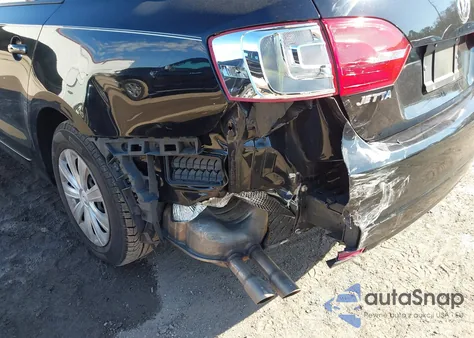 2014 Volkswagen Jetta 2.0L S z USA, uszkodzony, nr VIN 3VW2K7AJ6EM354304